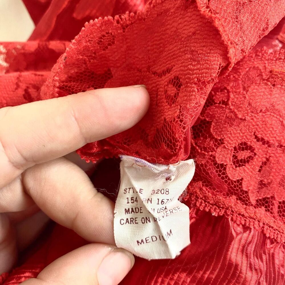 Vintage Made in USA Red Whimsical Coquette Lace Lingerie Teddy Bodysuit M - Picture 6 of 6